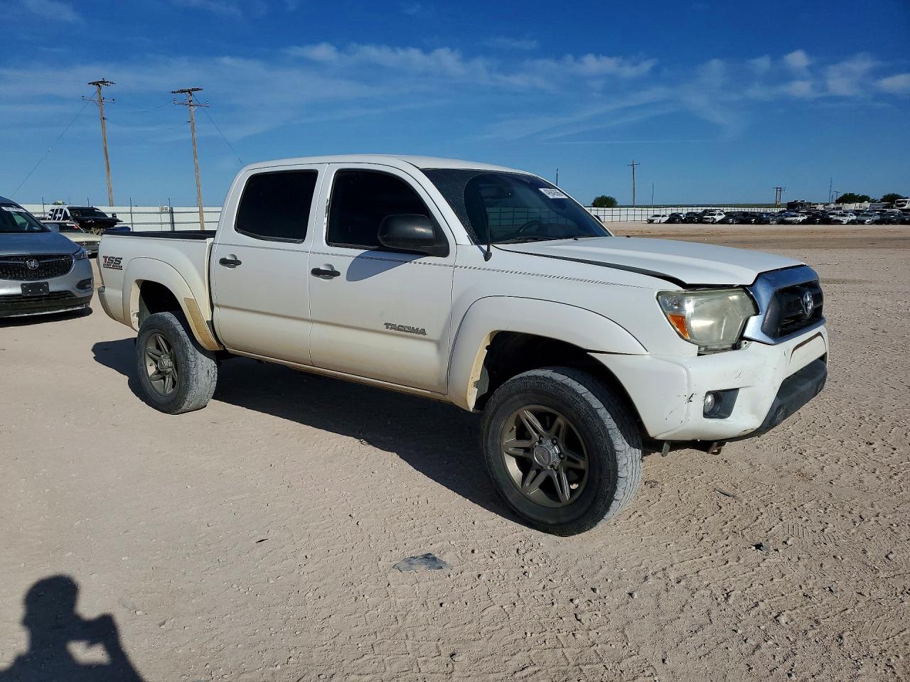2013 TOYOTA TACOMA photo 10