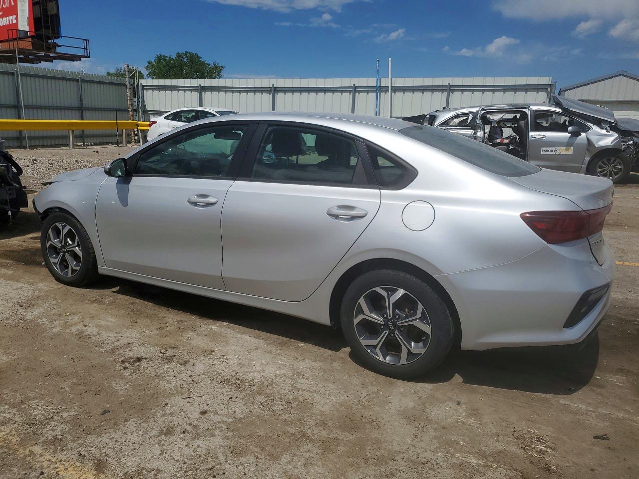 2020 KIA FORTE LXS photo 3