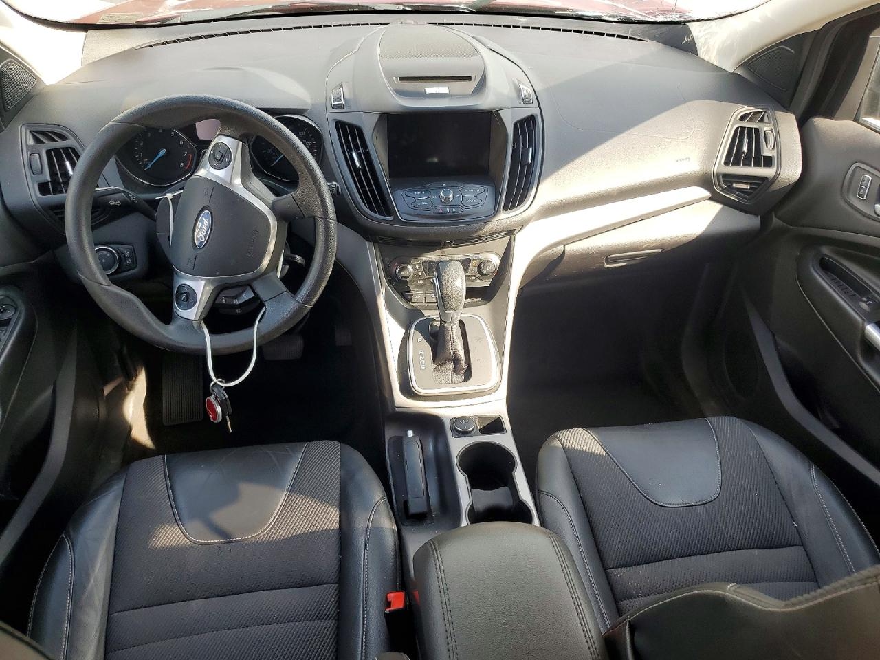 2015 FORD ESCAPE SE photo 15