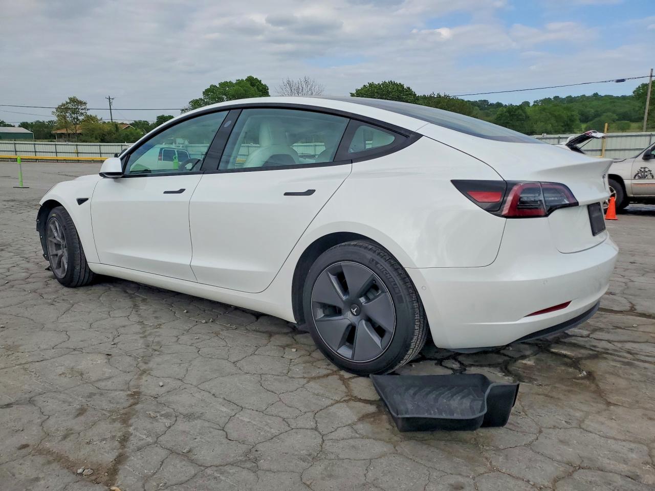 2021 TESLA MODEL 3 photo 4