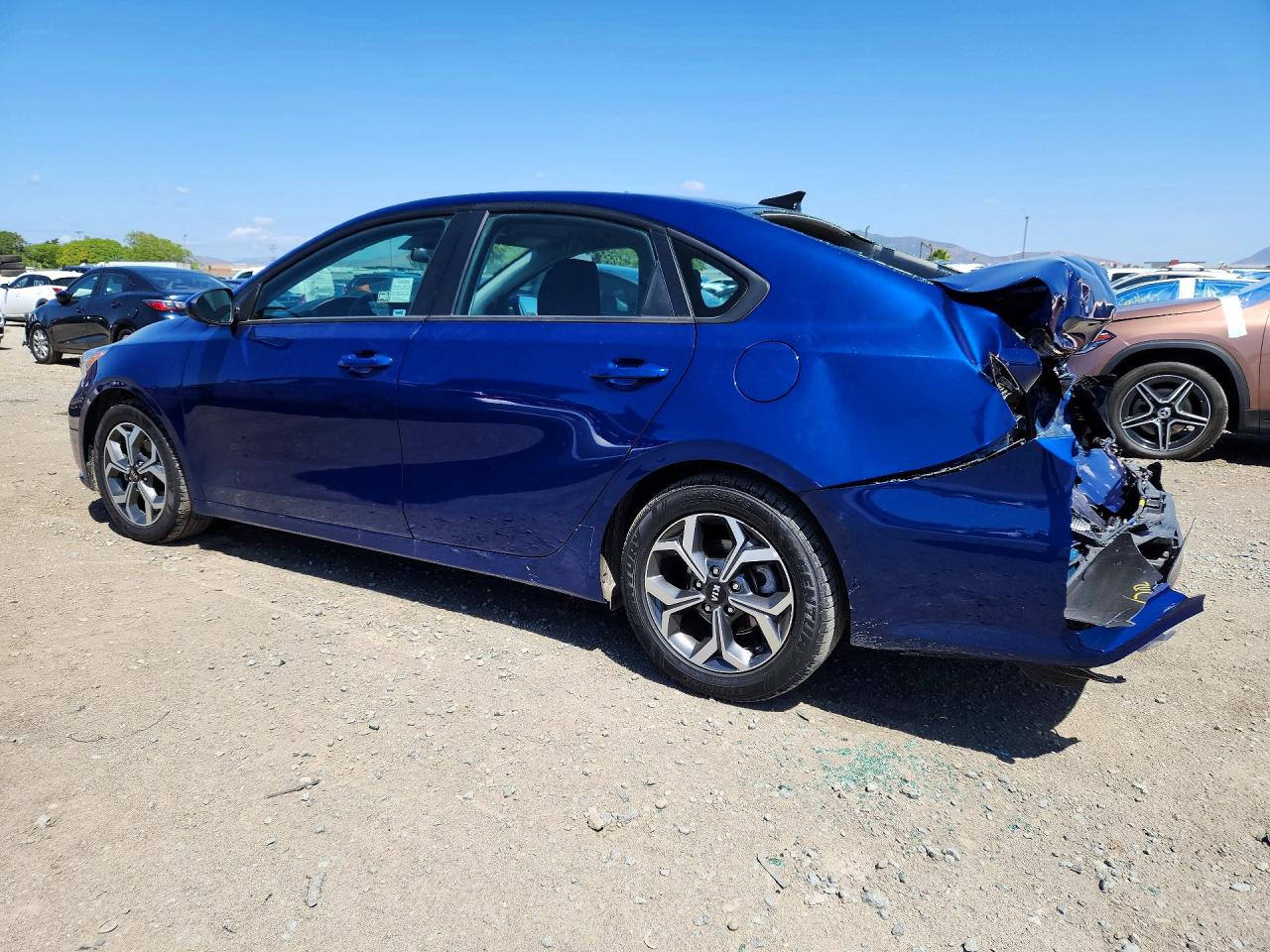 2020 KIA FORTE LXS photo 2