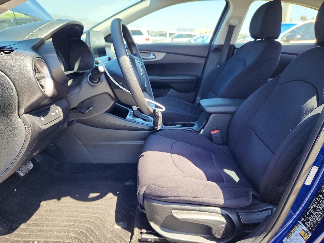 2020 KIA FORTE LXS photo 7