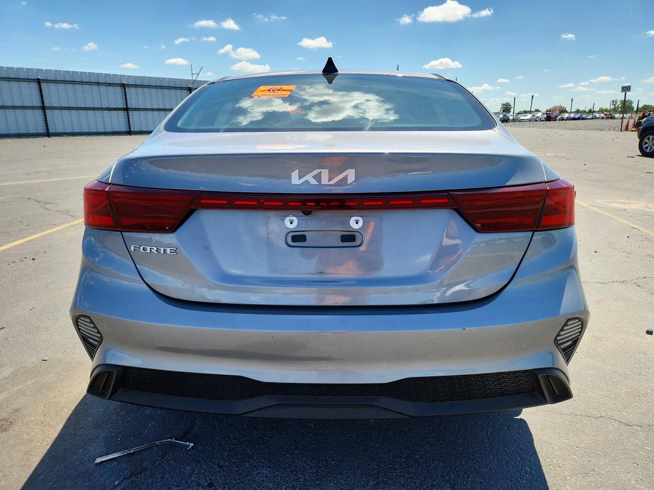 2024 KIA FORTE LXS photo 11