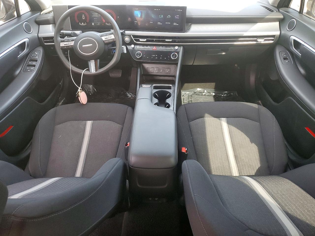 2024 HYUNDAI SONATA SEL photo 15
