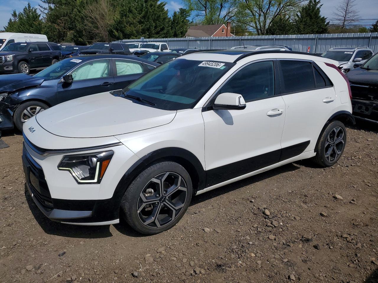 2023 KIA NIRO