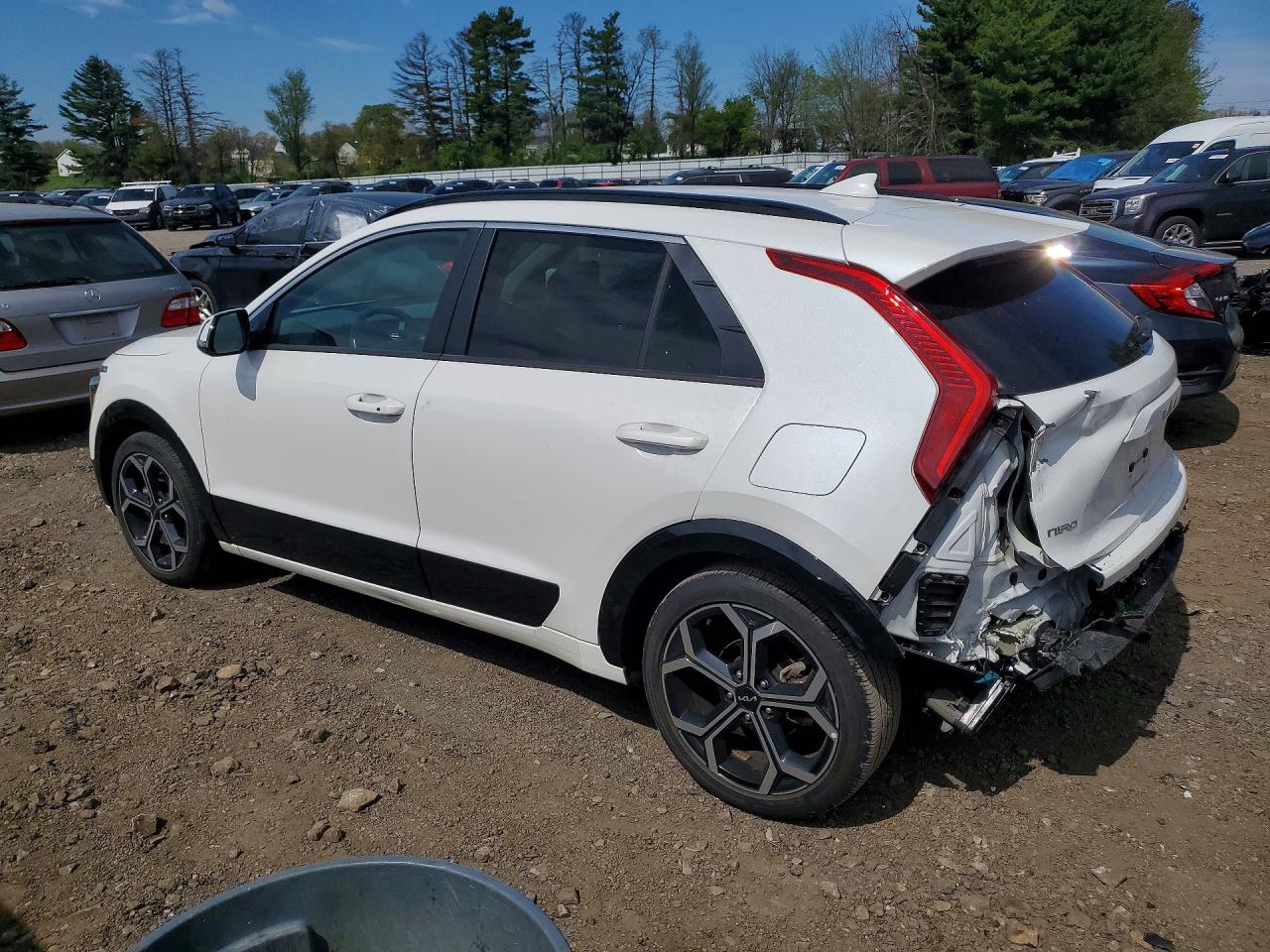 2023 KIA NIRO EX photo 4