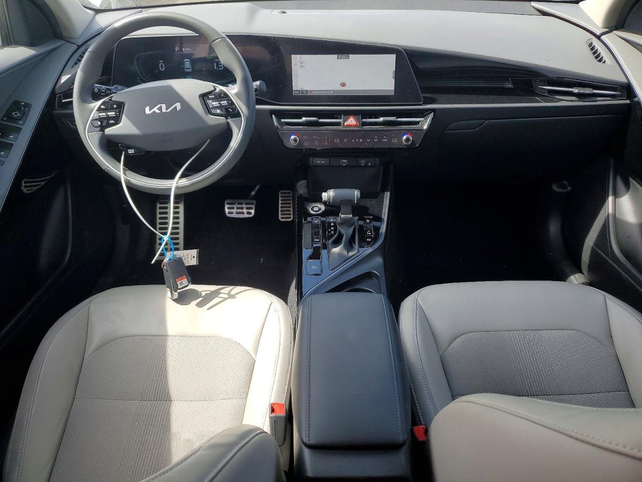 2023 KIA NIRO EX photo 22