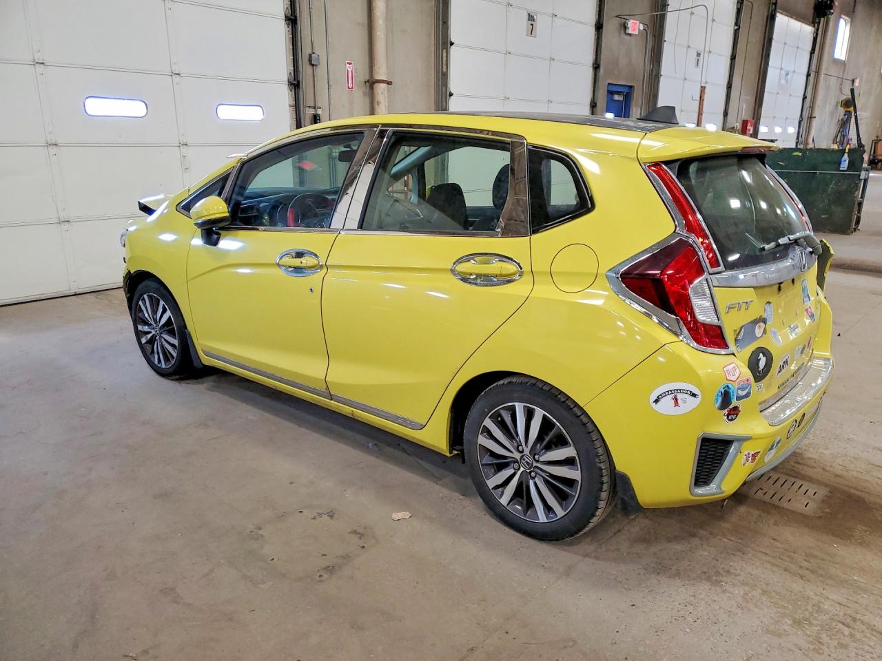 2016 HONDA FIT EX photo 2
