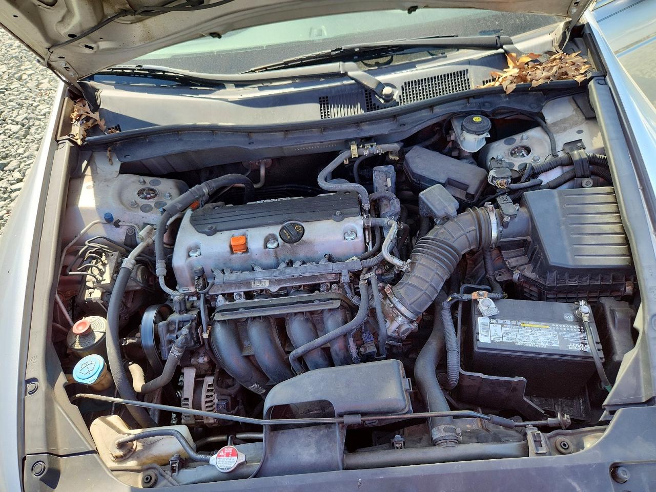 2011 HONDA ACCORD LX photo 21