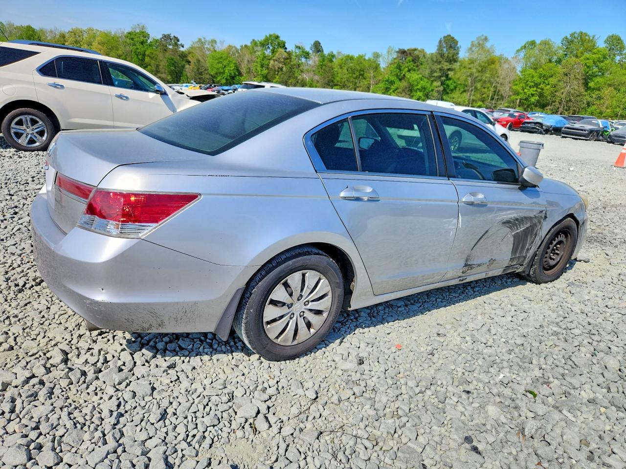 2011 HONDA ACCORD LX photo 5