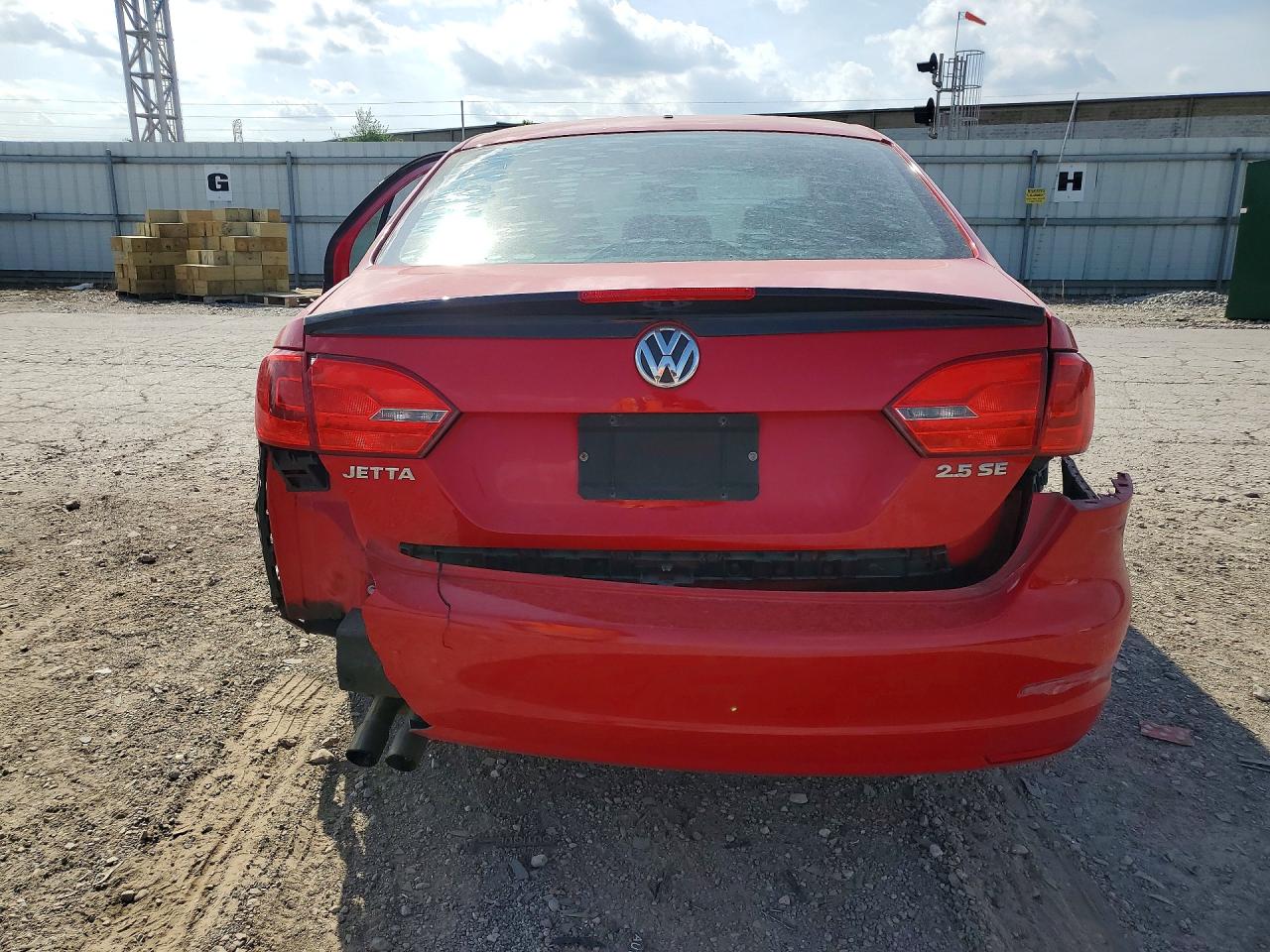 2012 VOLKSWAGEN JETTA SE photo 16