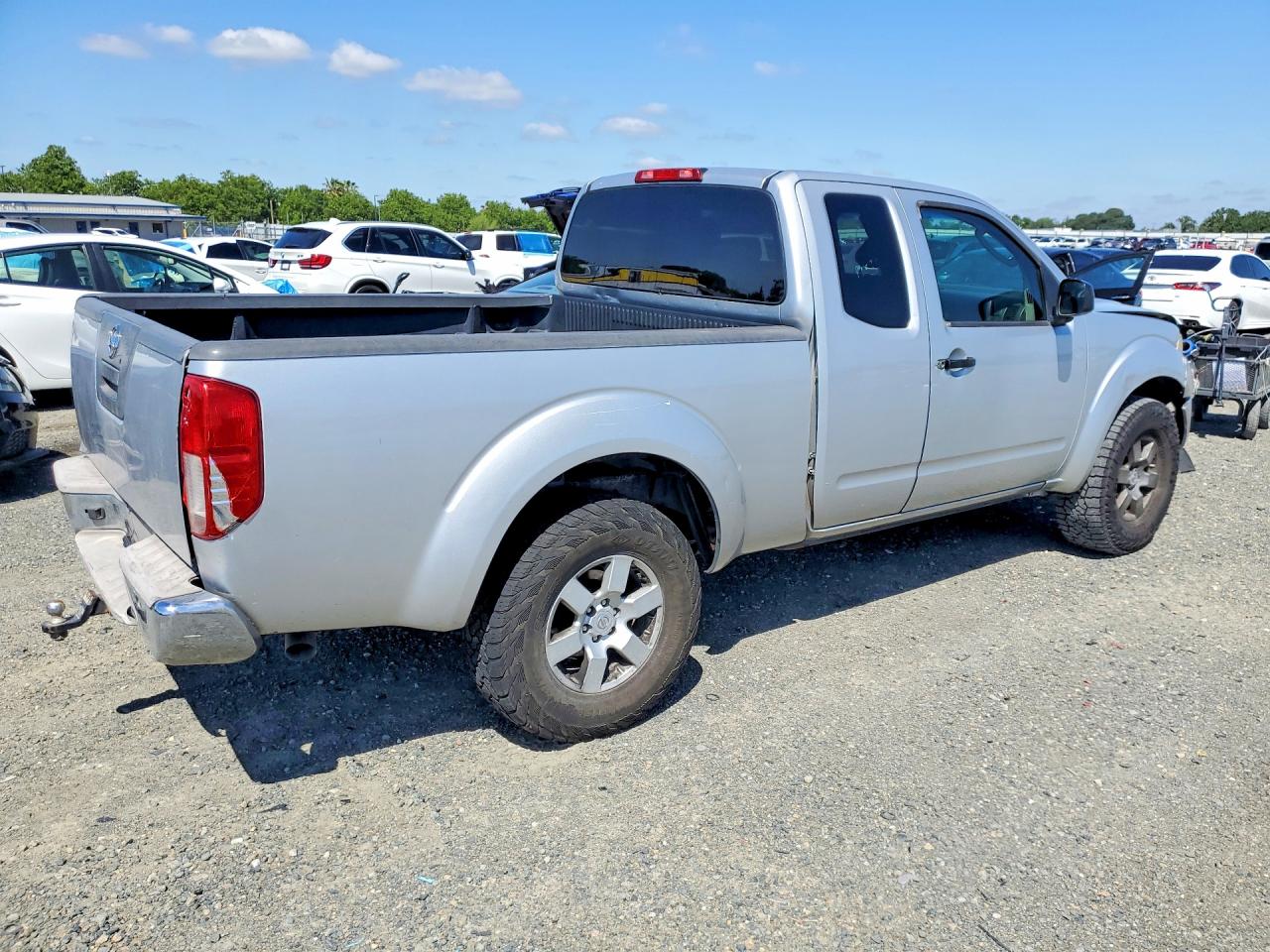 2006 NISSAN FRONTIER SE photo 5