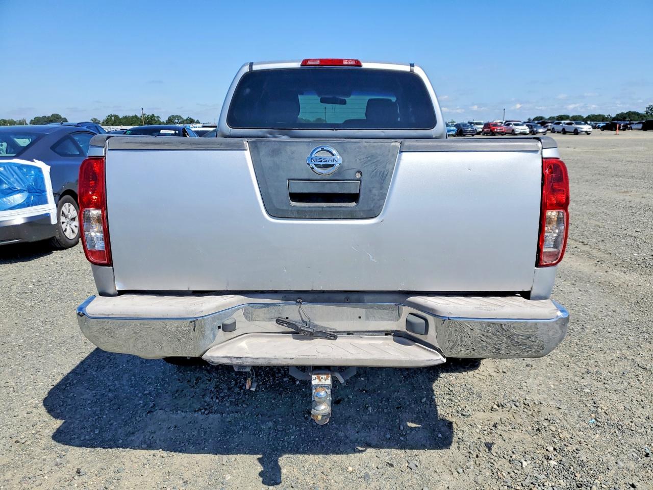 2006 NISSAN FRONTIER SE photo 11