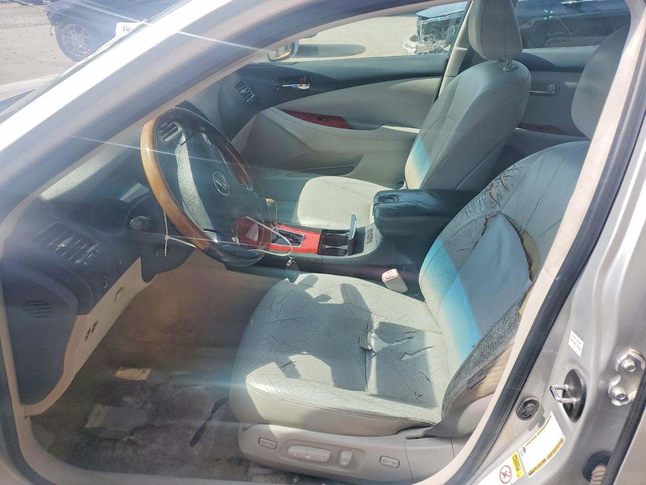 2009 LEXUS ES 350 photo 19
