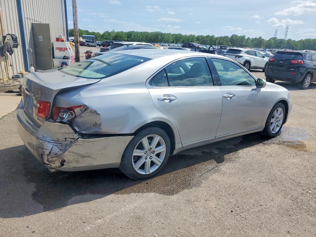 2009 LEXUS ES 350 photo 7