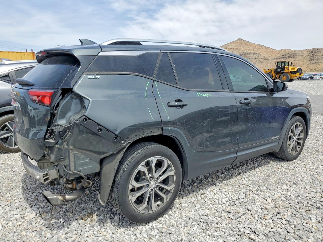2019 GMC TERRAIN SLT photo 5