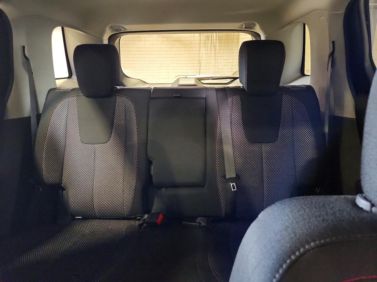 2015 GMC TERRAIN SLE photo 19