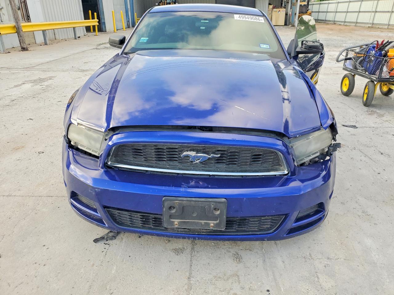 2014 FORD MUSTANG photo 13