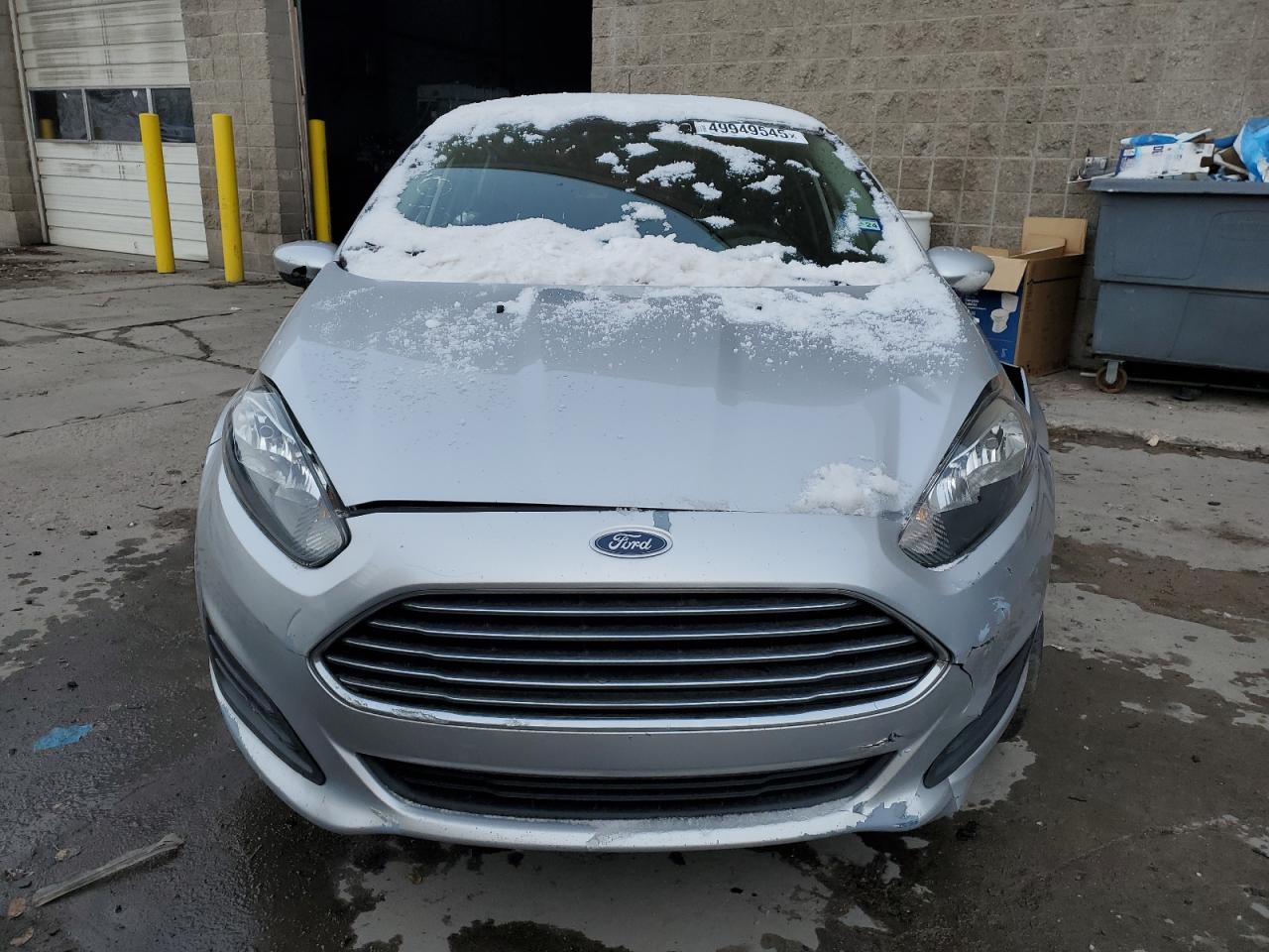 2018 FORD FIESTA SE photo 9