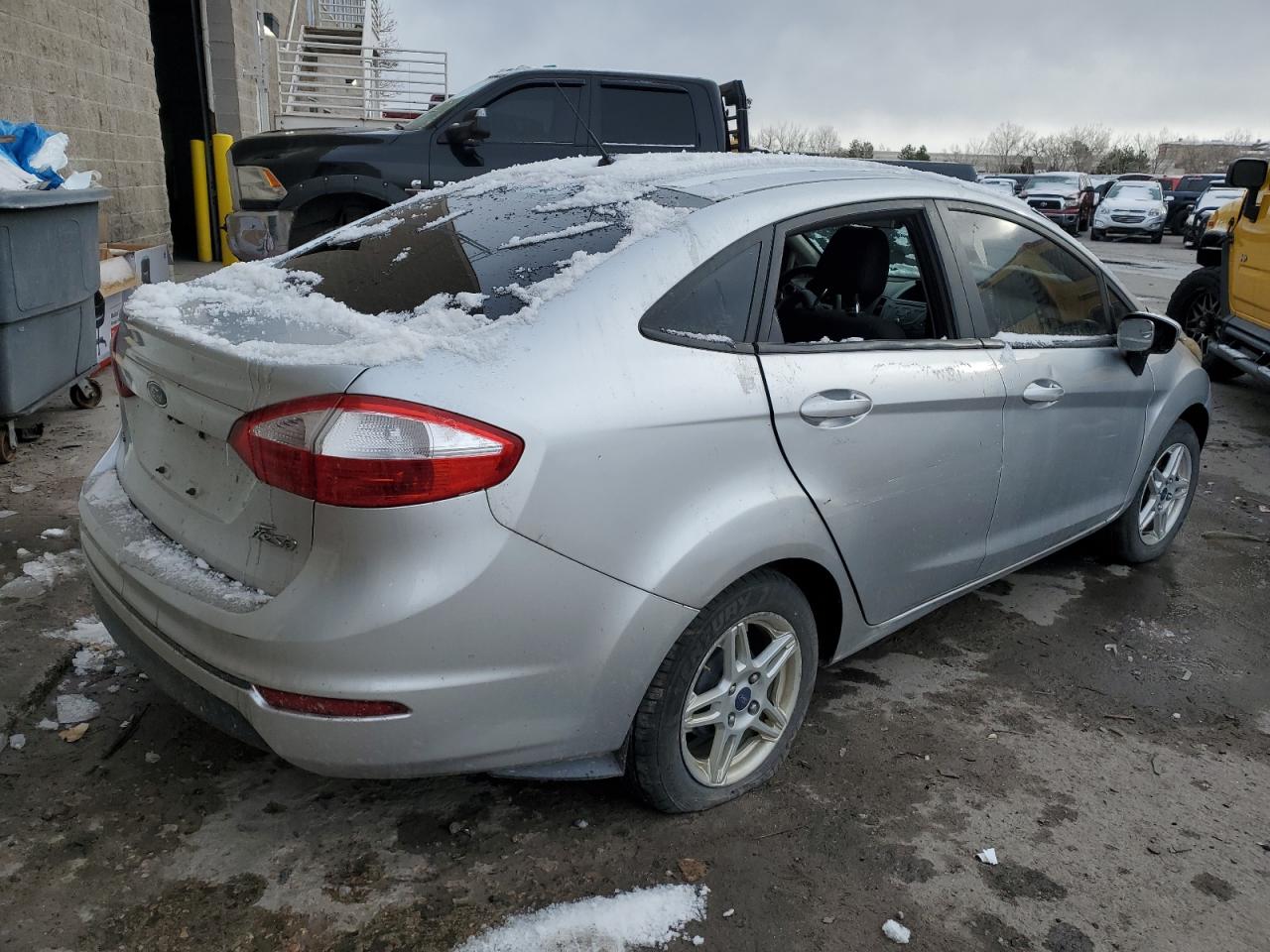 2018 FORD FIESTA SE photo 5