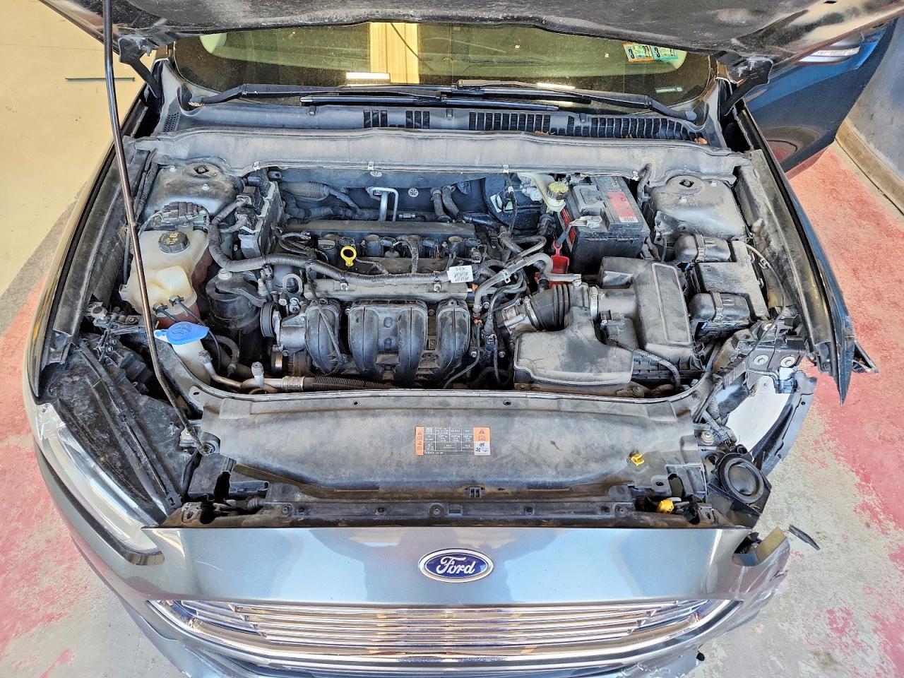 2016 FORD FUSION SE photo 21