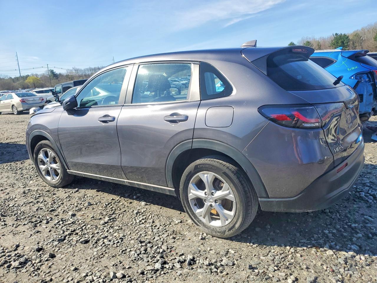 2024 HONDA HR-V LX photo 2