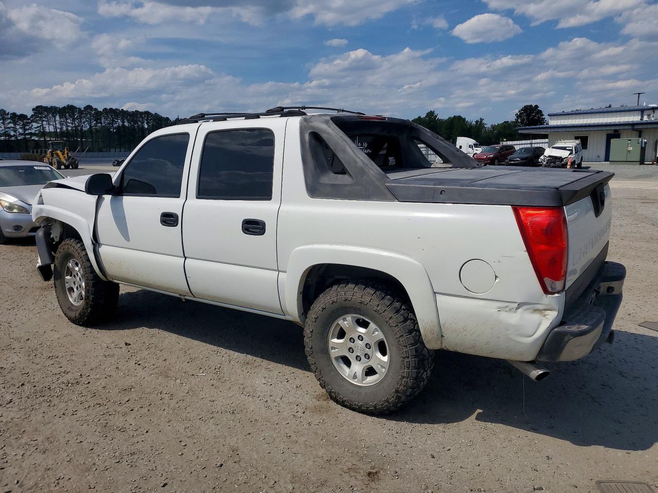 2005 CHEVROLET AVALANCHE C1500 photo 3