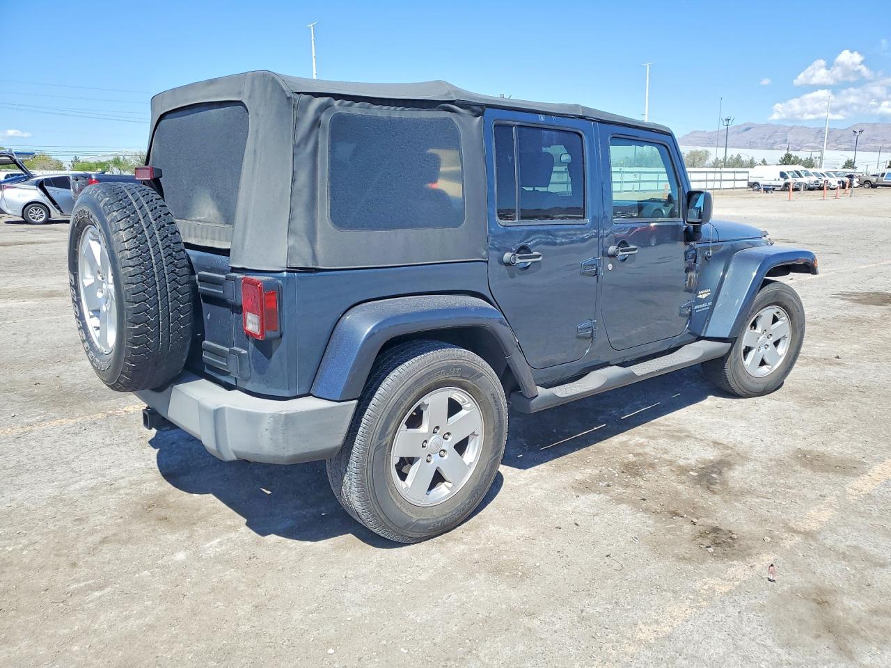 2007 JEEP WRANGLER SAHARA photo 3