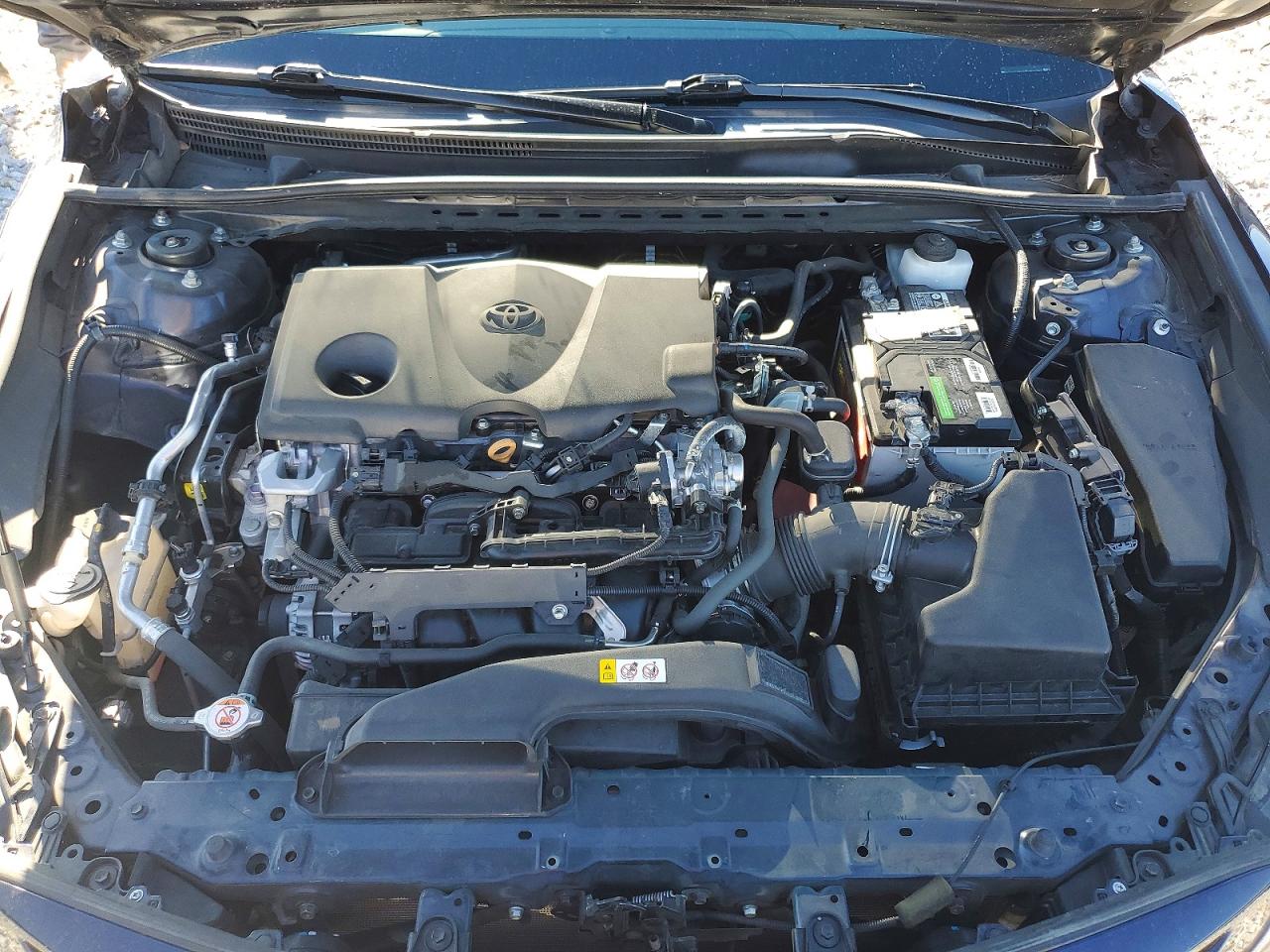 2021 TOYOTA CAMRY SE photo 11