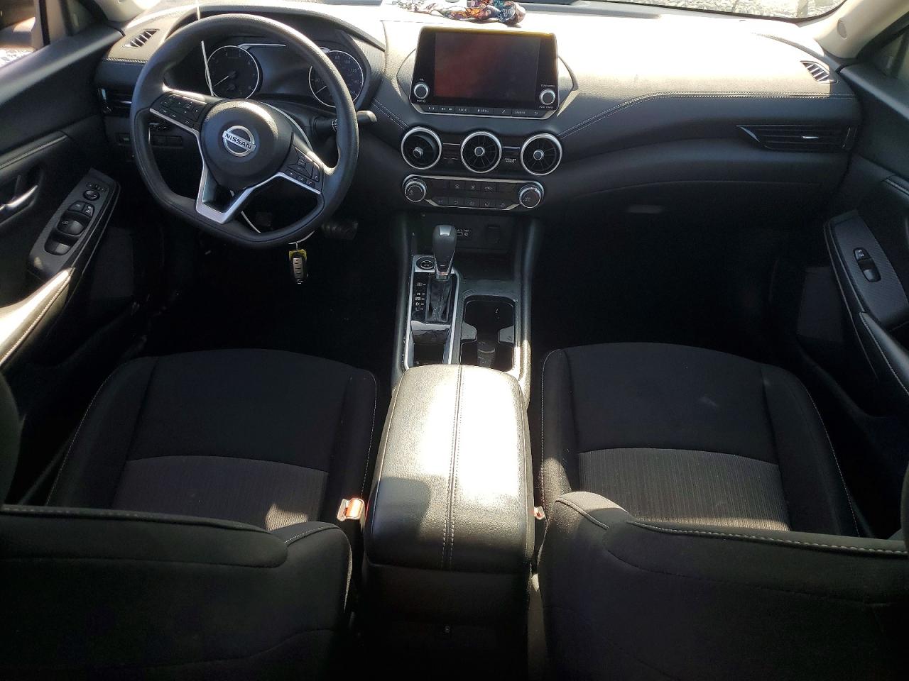 2023 NISSAN SENTRA SV photo 8