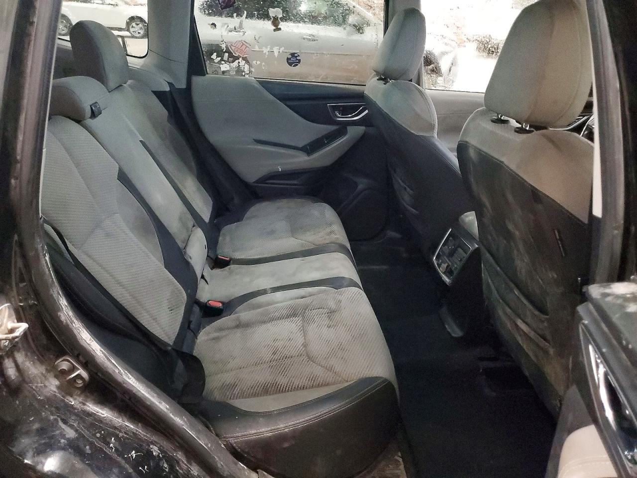 2019 SUBARU FORESTER PREMIUM photo 31