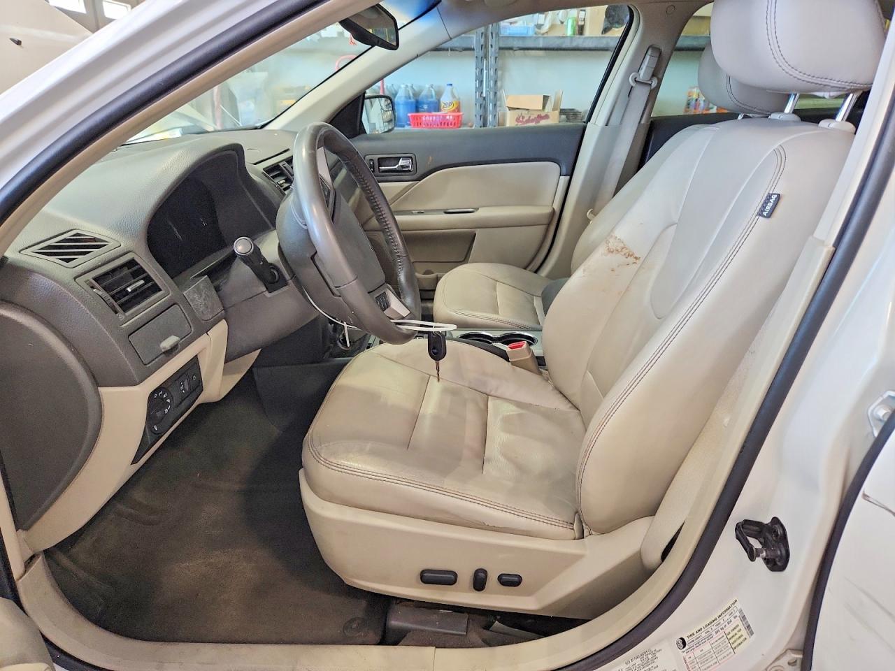 2011 FORD FUSION SEL photo 13