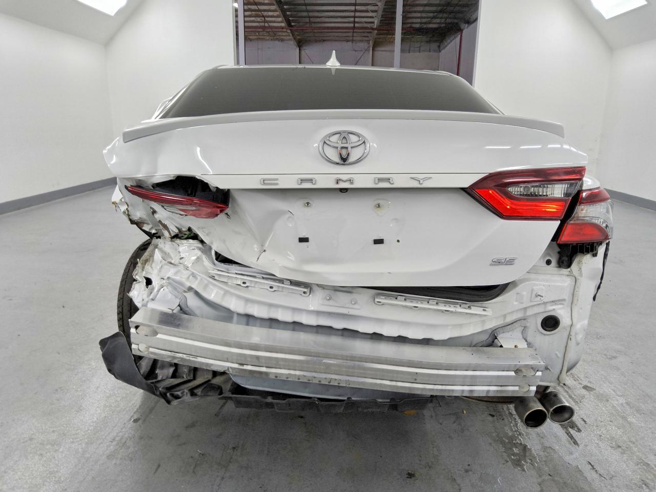 2023 TOYOTA CAMRY SE photo 11