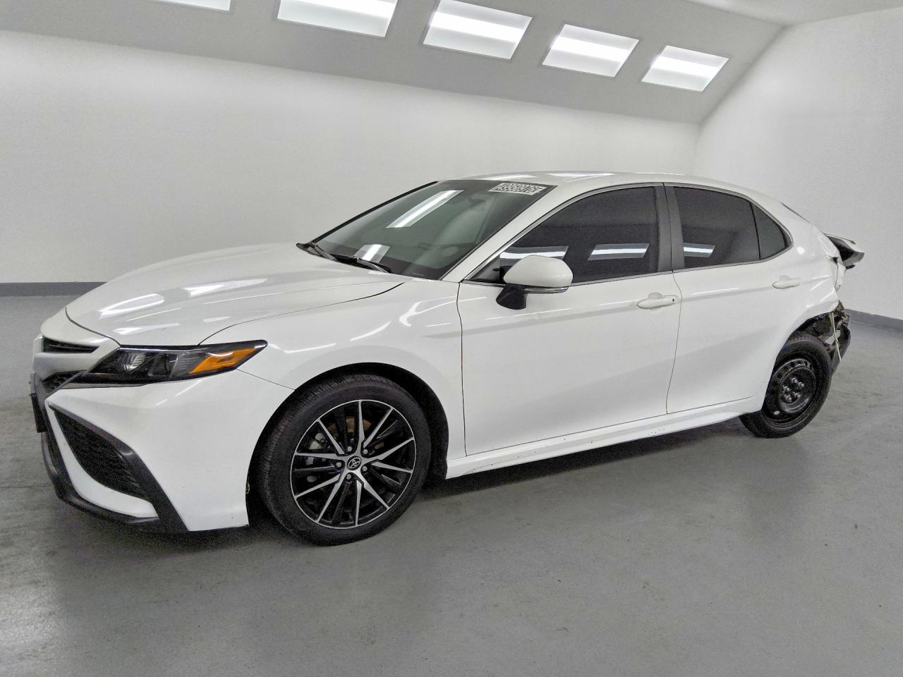 2023 TOYOTA CAMRY