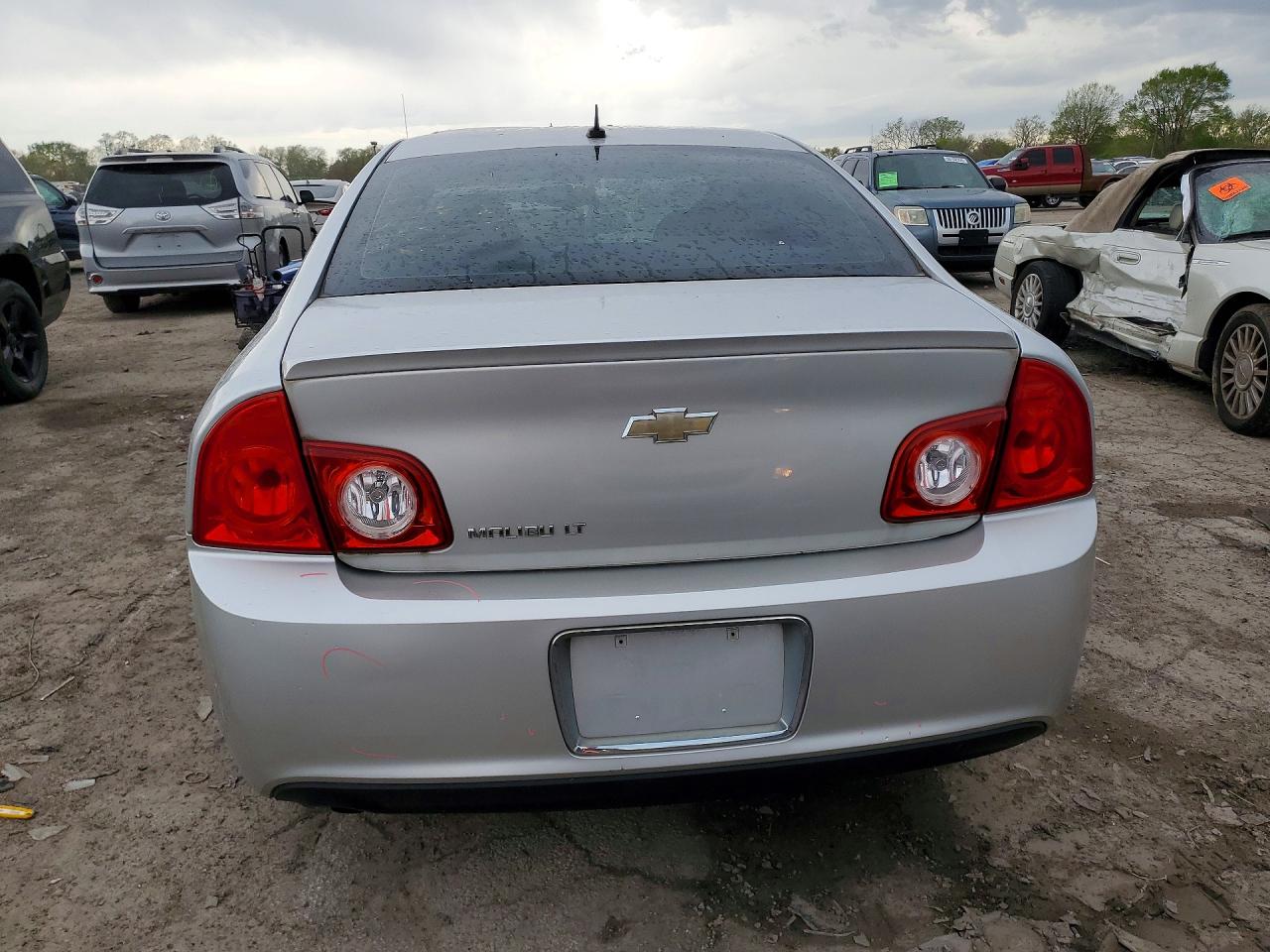 2011 CHEVROLET MALIBU 1LT photo 16