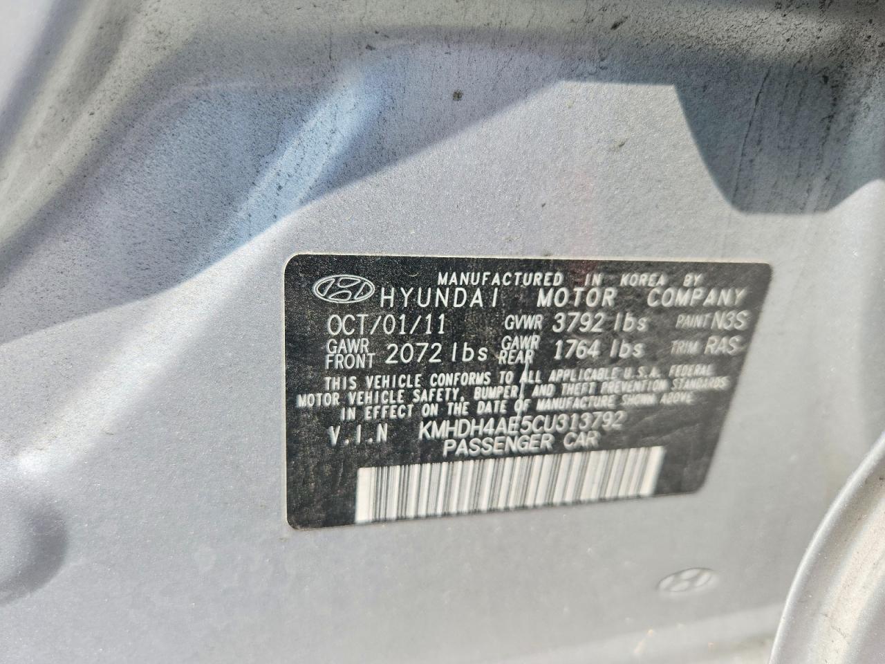 2012 HYUNDAI ELANTRA GLS photo 23