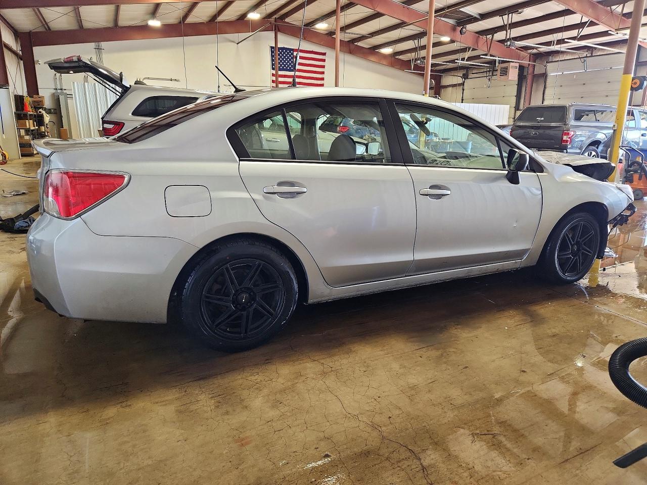 2016 SUBARU IMPREZA photo 7