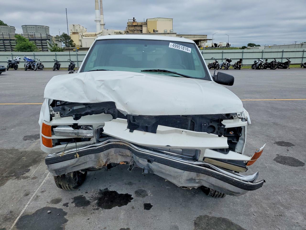 1999 GMC SUBURBAN C1500 photo 9