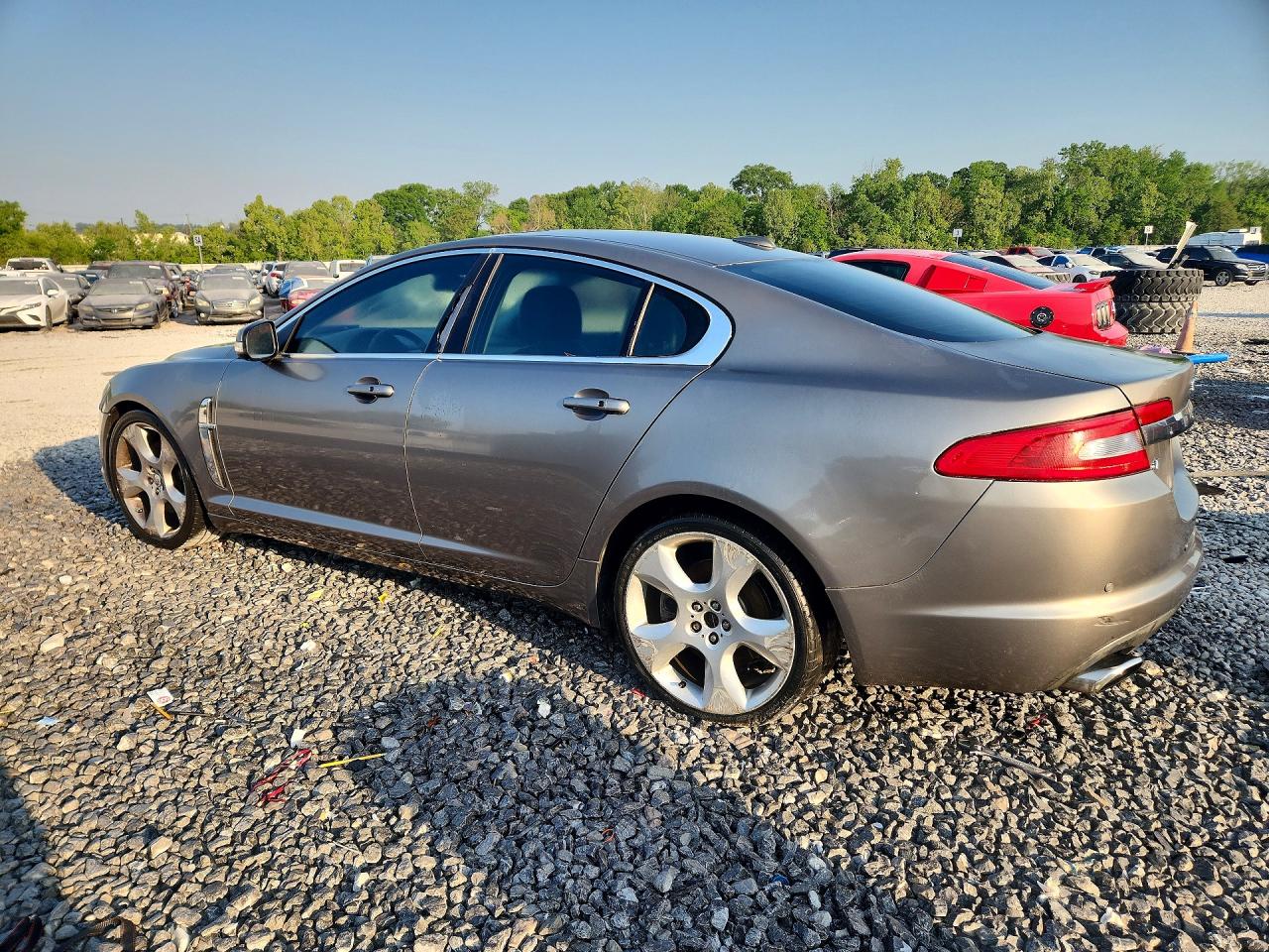2009 JAGUAR XF SUPERCHARGED photo 3