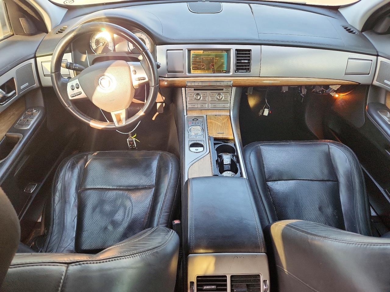 2009 JAGUAR XF SUPERCHARGED photo 15