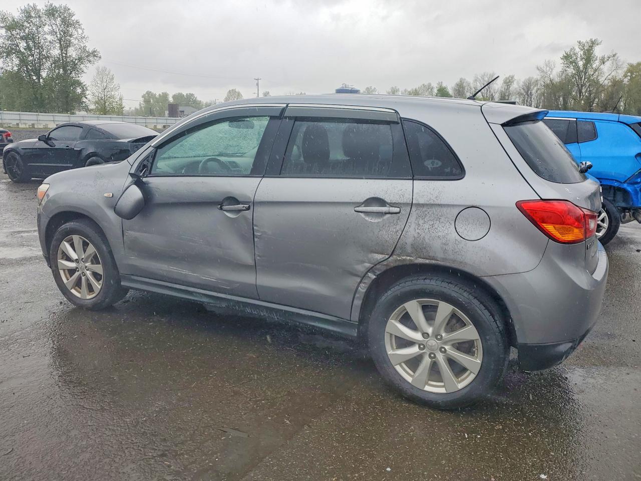 2014 MITSUBISHI OUTLANDER SPORT ES photo 3