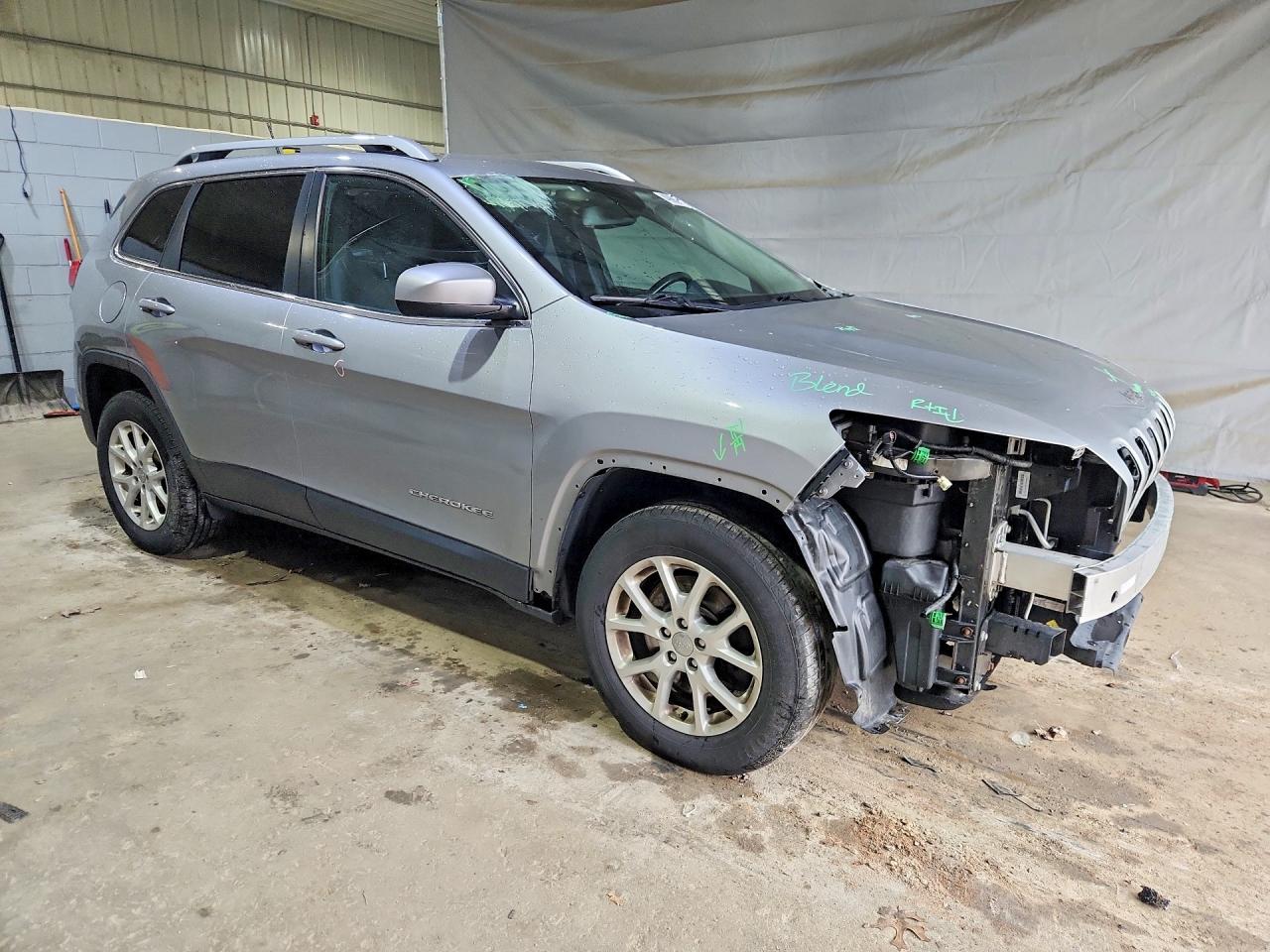 2015 JEEP CHEROKEE LATITUDE photo 7