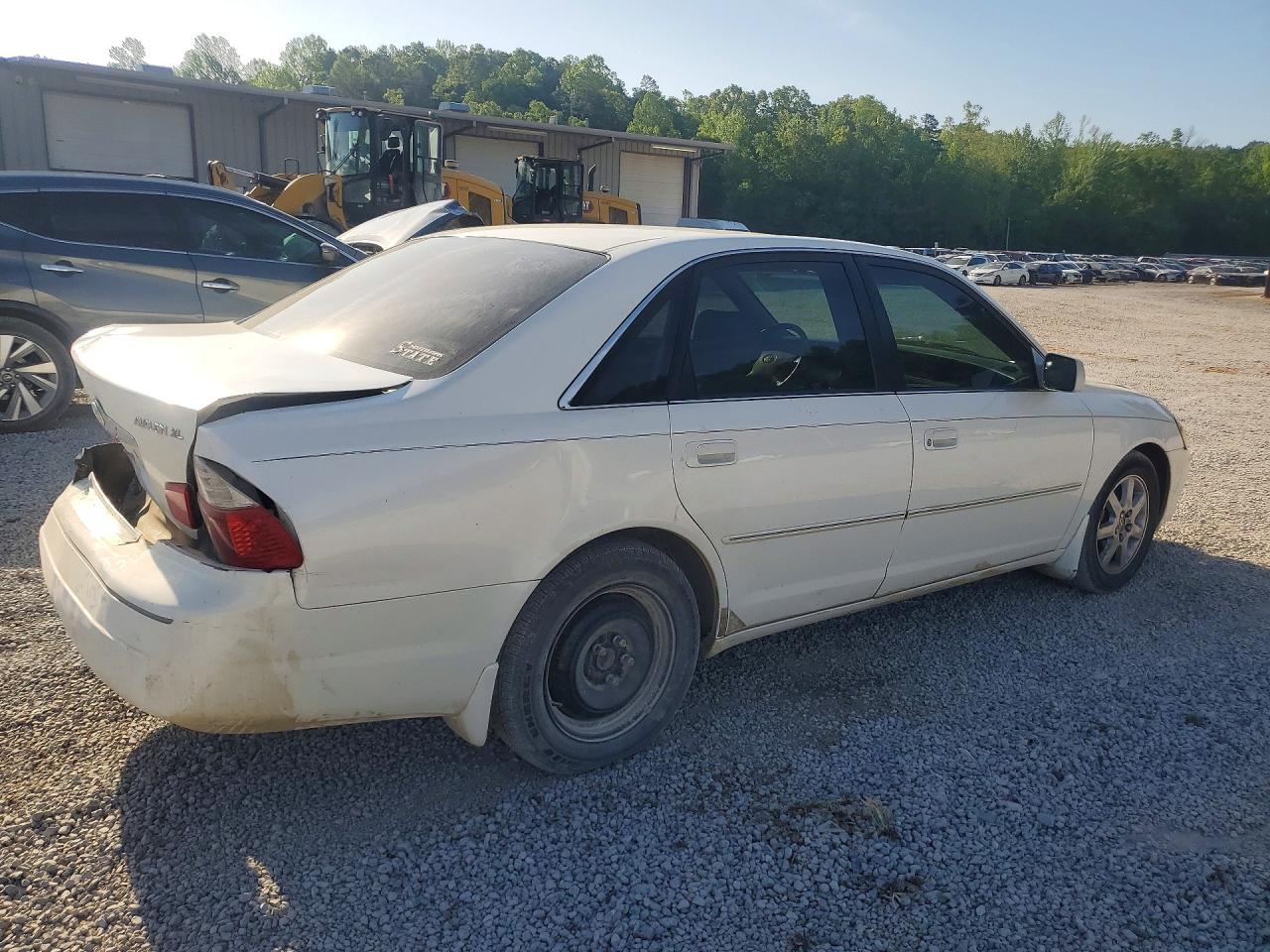2003 TOYOTA AVALON XL photo 5