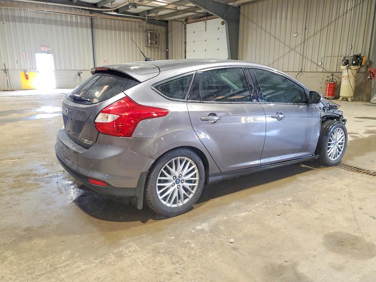 2014 FORD FOCUS TITANIUM photo 3