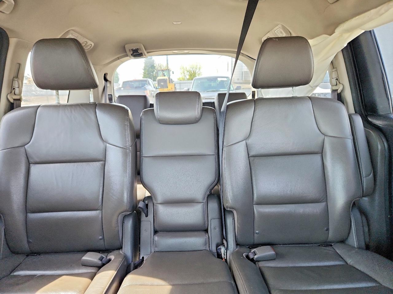 2014 HONDA ODYSSEY EXL photo 19