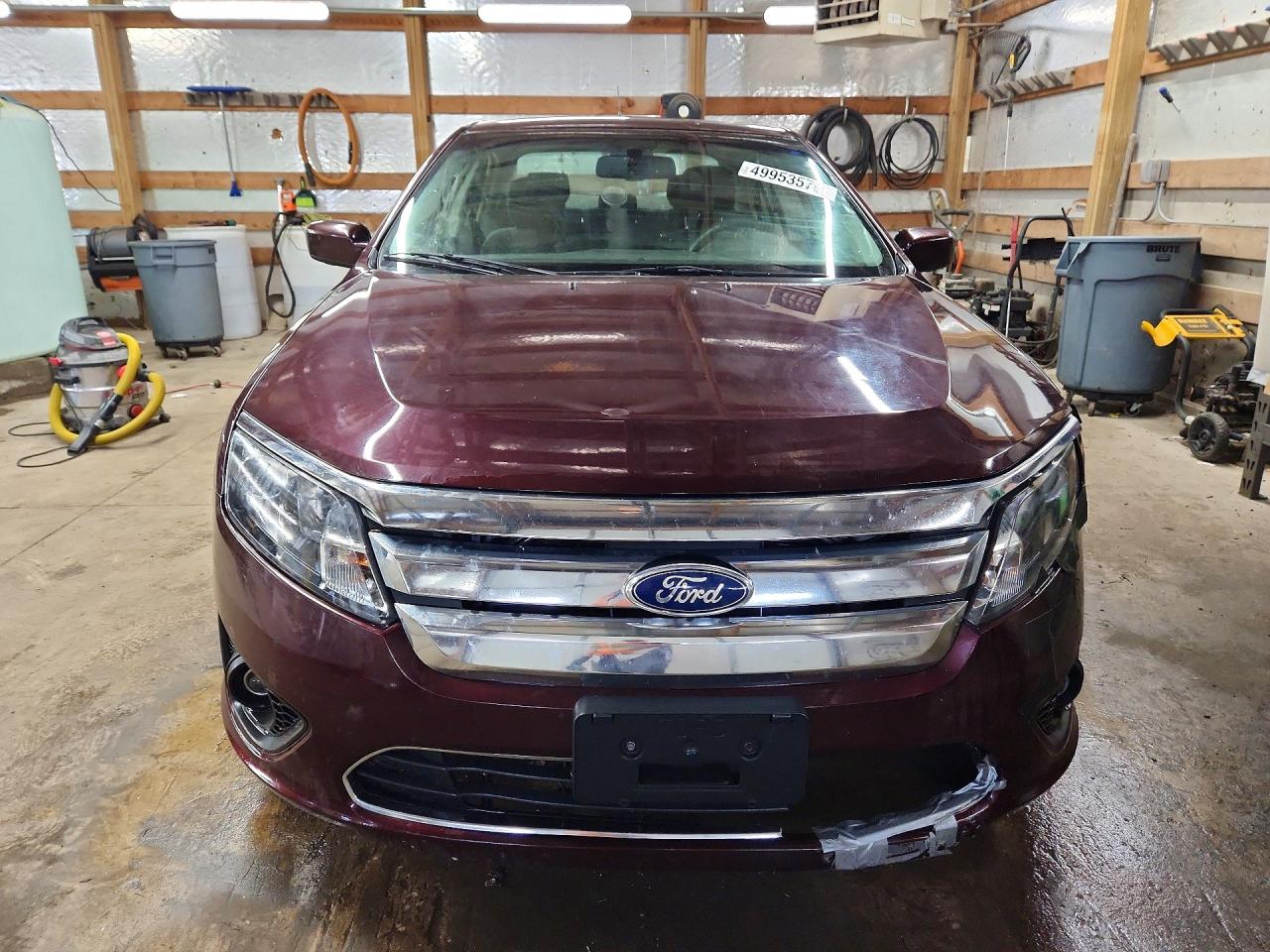 2011 FORD FUSION SE photo 9