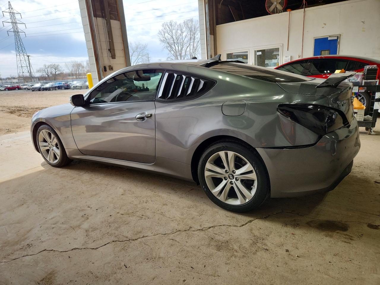 2010 HYUNDAI GENESIS COUPE 3.8L photo 4