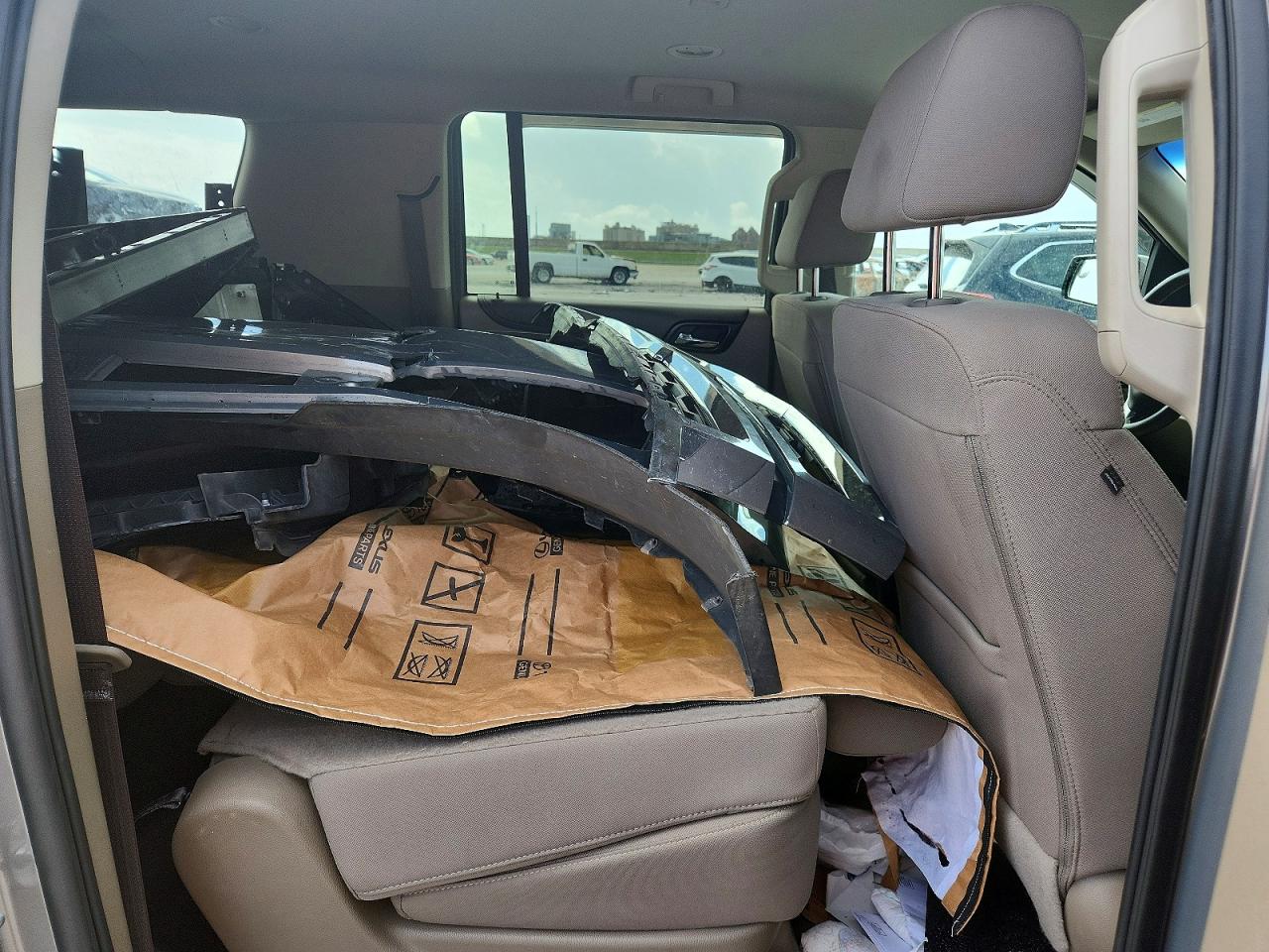 2018 CHEVROLET SUBURBAN C1500 LS photo 19