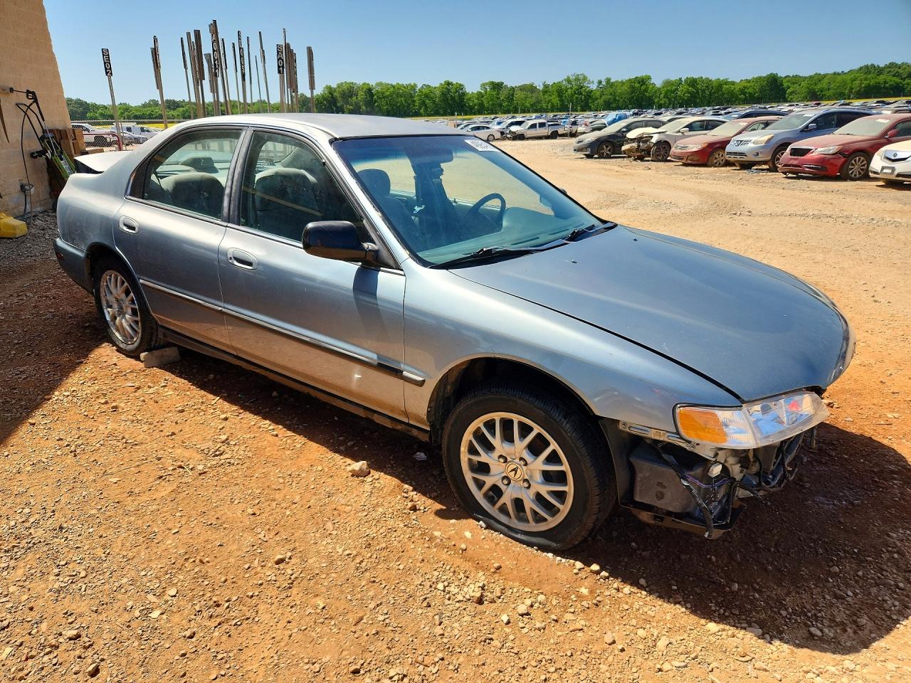 1996 HONDA ACCORD LX photo 7