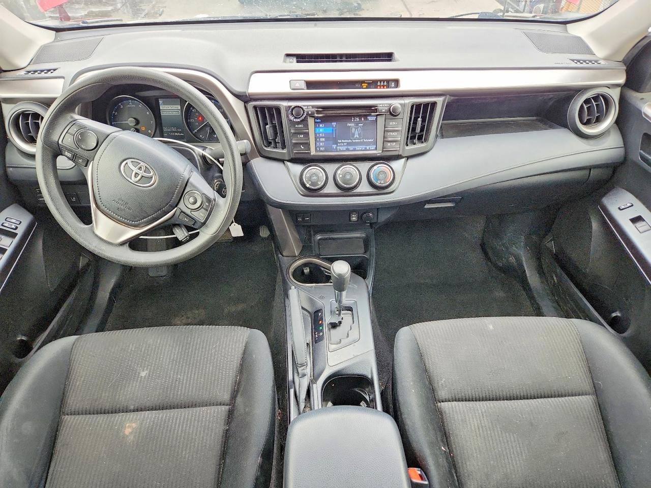 2018 TOYOTA RAV4 LE photo 15